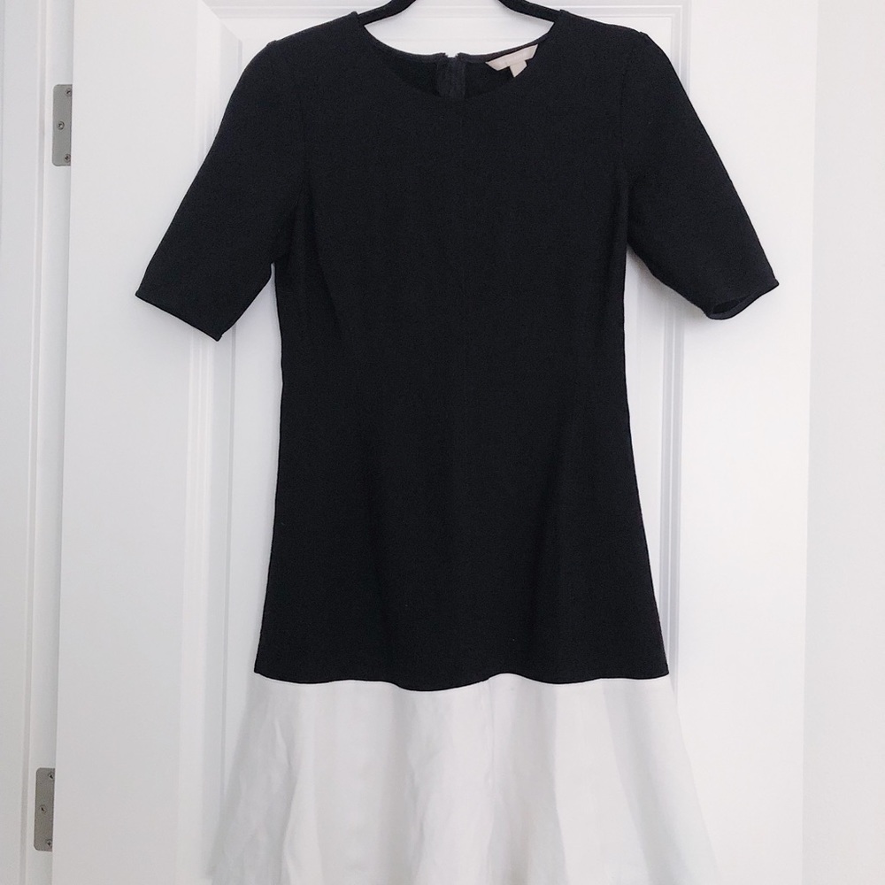 Banana Republic women’s black white colorblock ponte fit & flare dress size 6